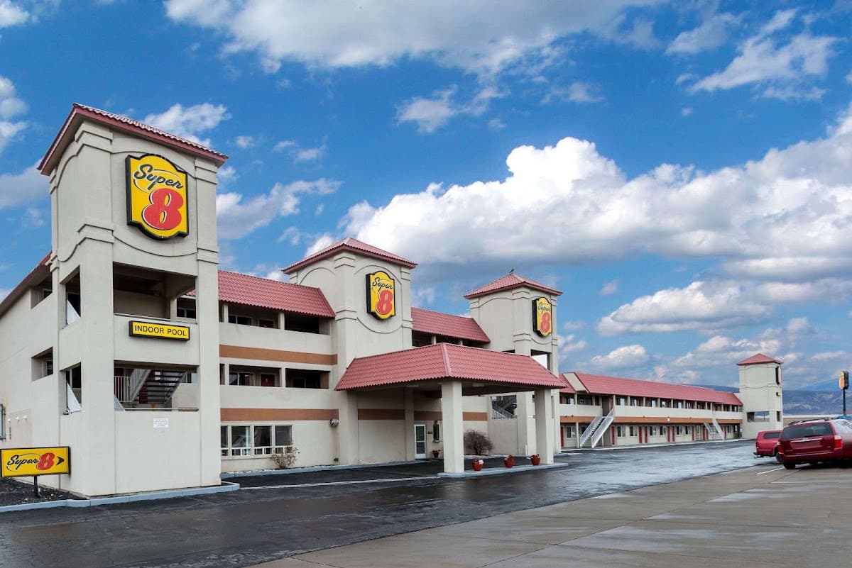 Super 8 by Wyndham Fernley, Hotel in Fernley