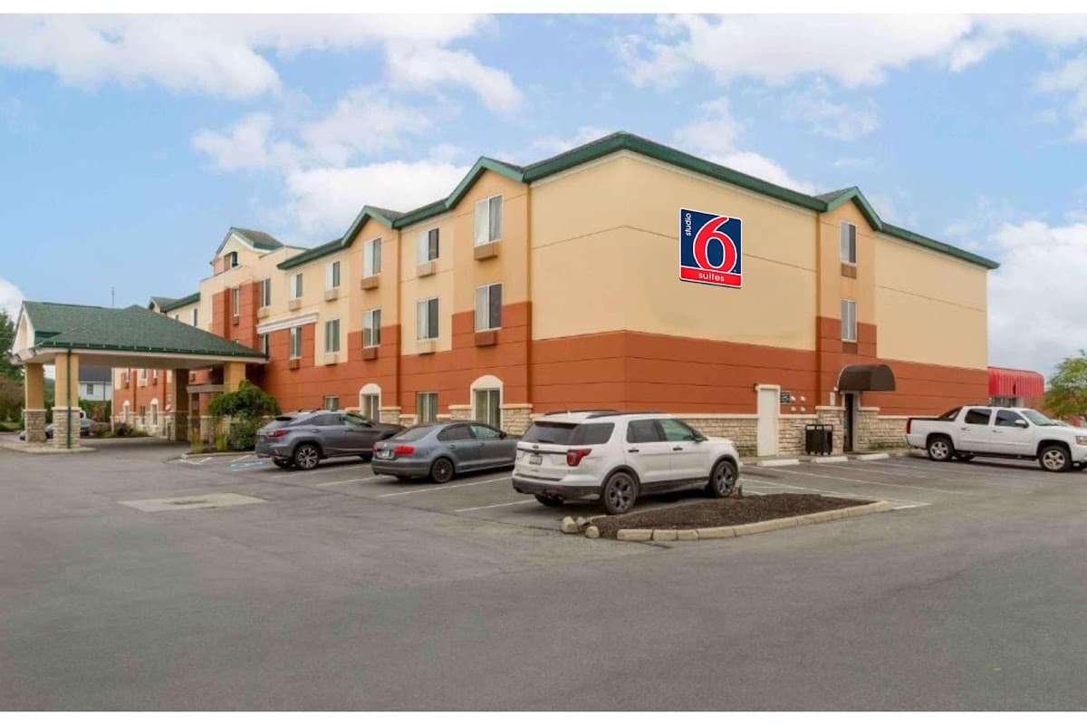 Studio 6 Extended Stay Findlay Tiffin Avenue OH, Aparthotel in Findlay