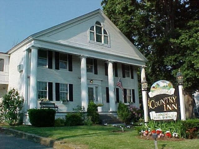 Sturbridge Country Inn, Hotel in Fiskdale