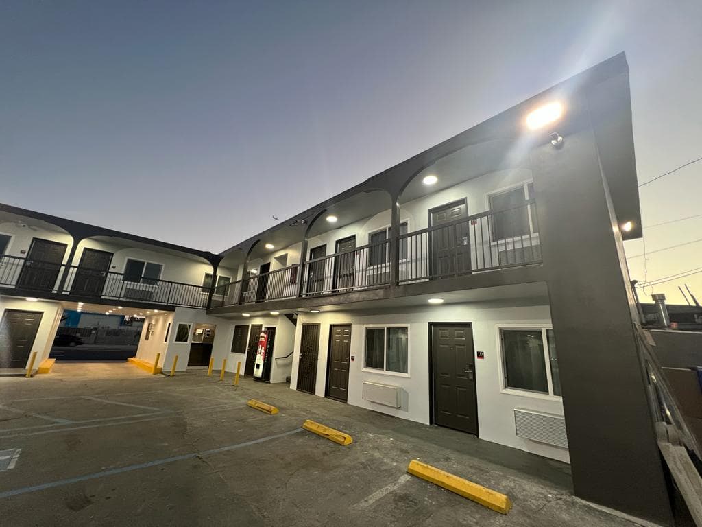 Lux Inn, Motel in Florence-Graham
