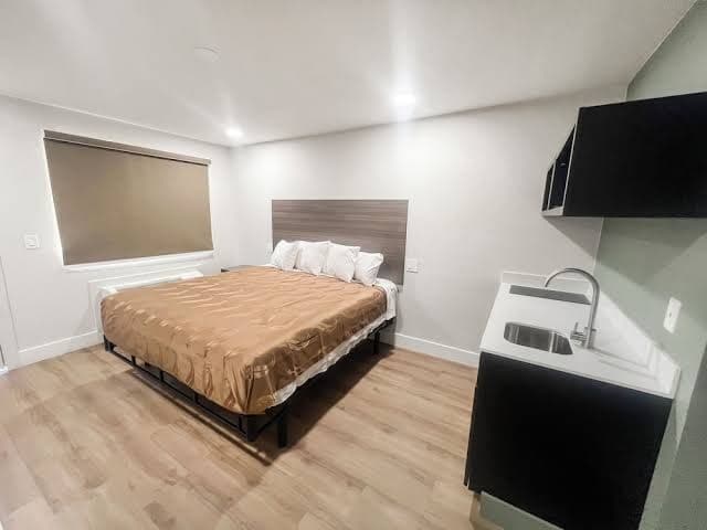 Value Suites Extended Stay, Hotel in Parkway