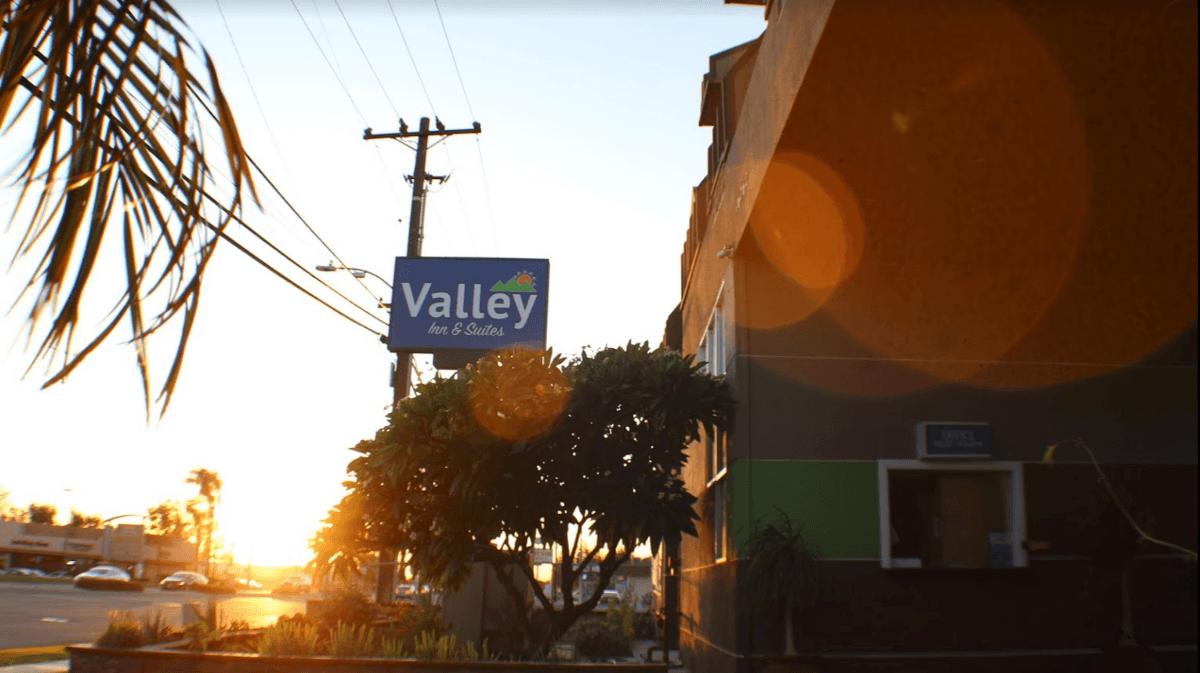 Valley Inn and Suite, Hotel in Fontana