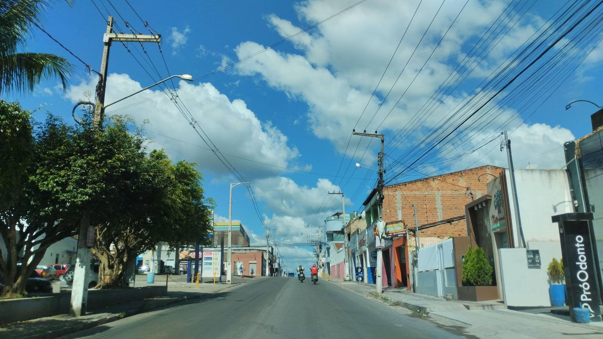 Street view near Hotel Mediterrâneo, Lagarto — © Kaart_Local (CC BY-SA · Mapillary)