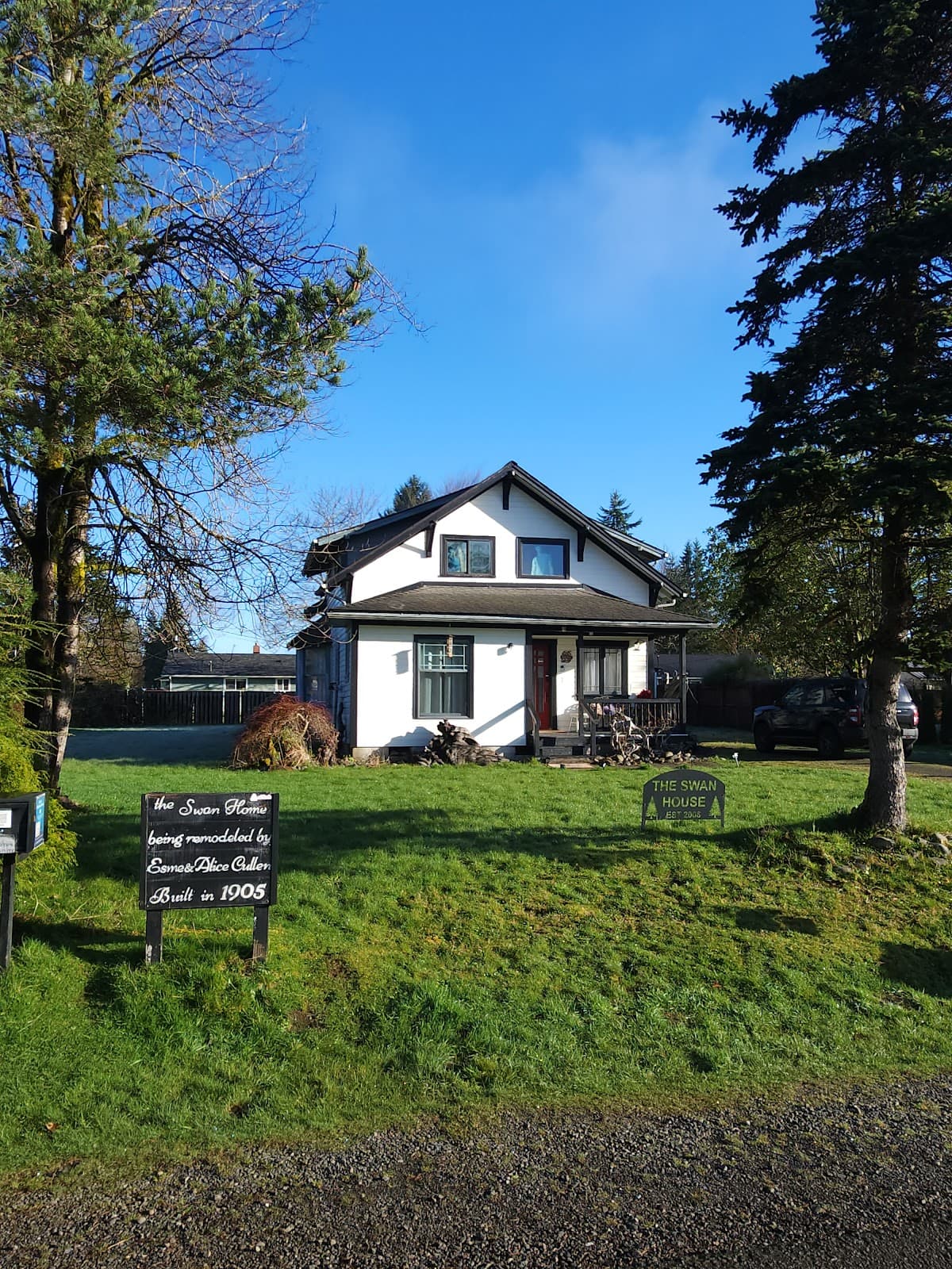 The Swan House - Twilight in Forks, Resort in Forks