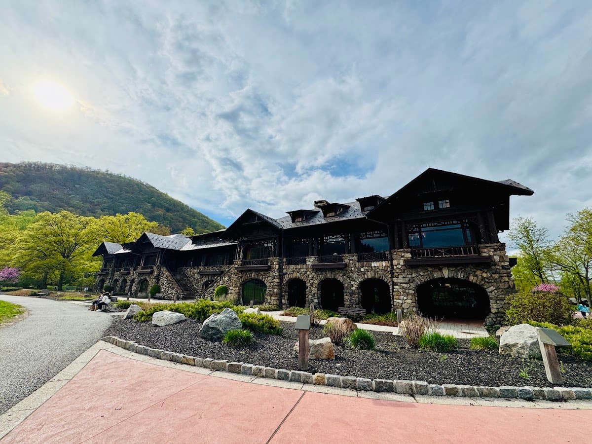 Bear Mountain Inn - Overlook Lodge, Lodge in Fort Montgomery