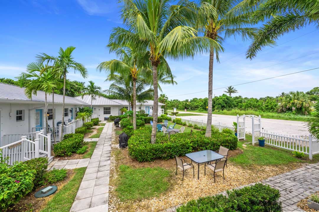 Hotel Seahorse Beach Bungalows, Hotel in Fort Pierce