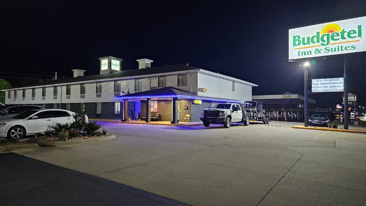 Budgetel Inn & Suites Fort Scott, Hotel in Fort Scott