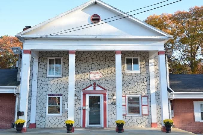 Red Fox Motel, Motel in Foxborough