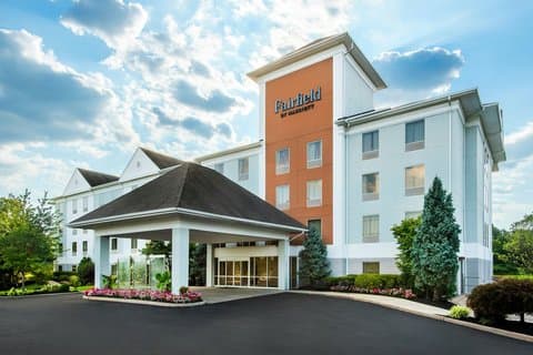 Fairfield by Marriott Inn & Suites Somerset, Hotel in Franklin Center