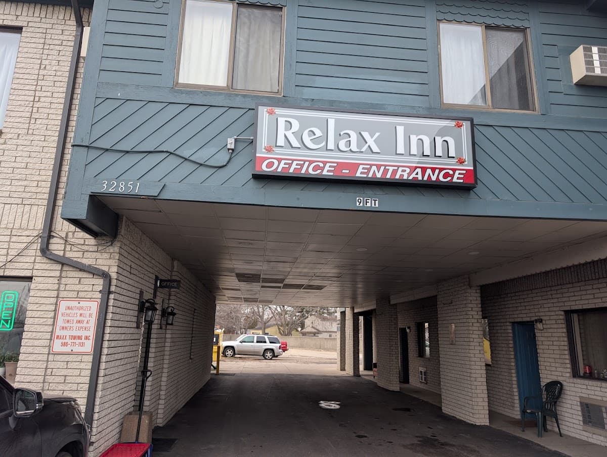 Relax Inn, Hotel in Fraser