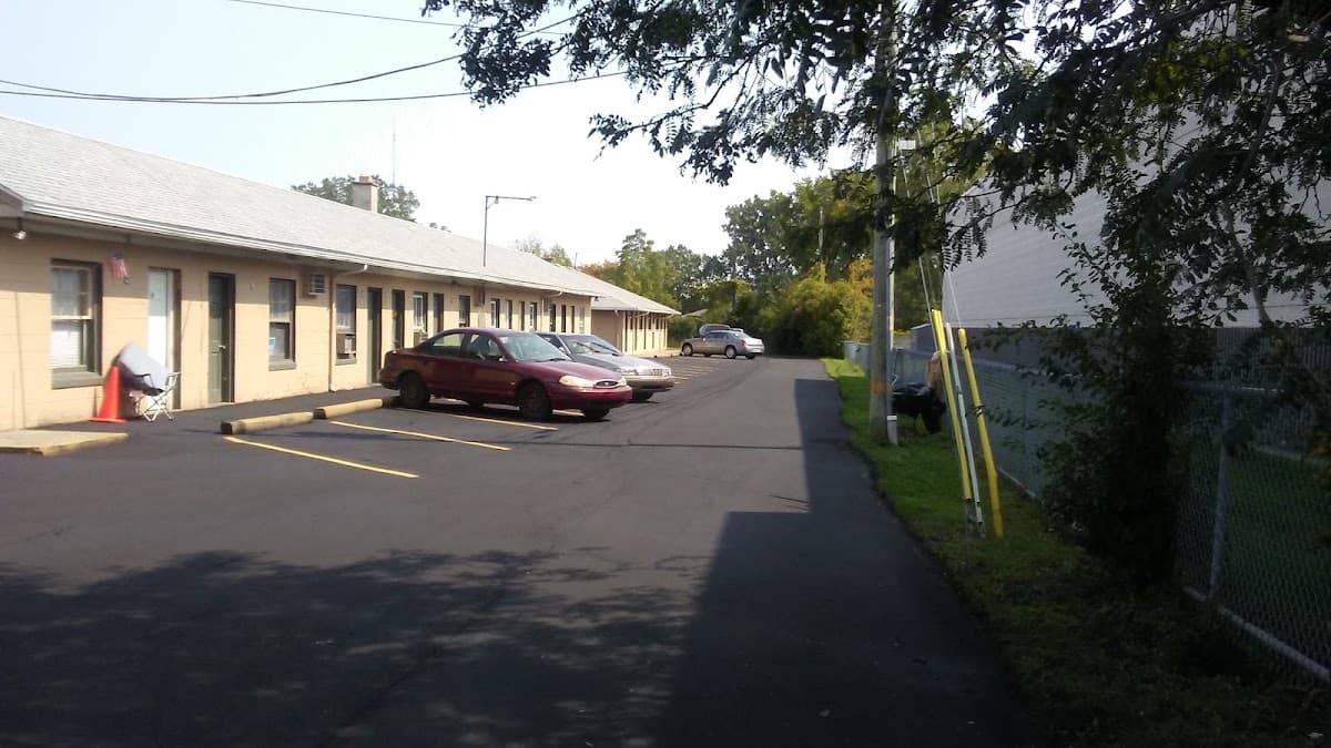 Royal Motel, Hotel in Fraser