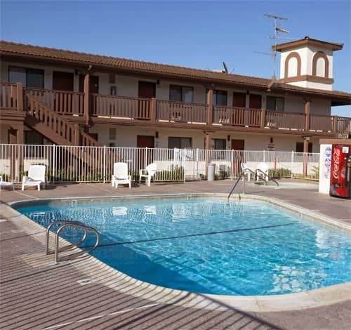 E-Z 8 Motel Newark/Fremont, Hotel in Fremont
