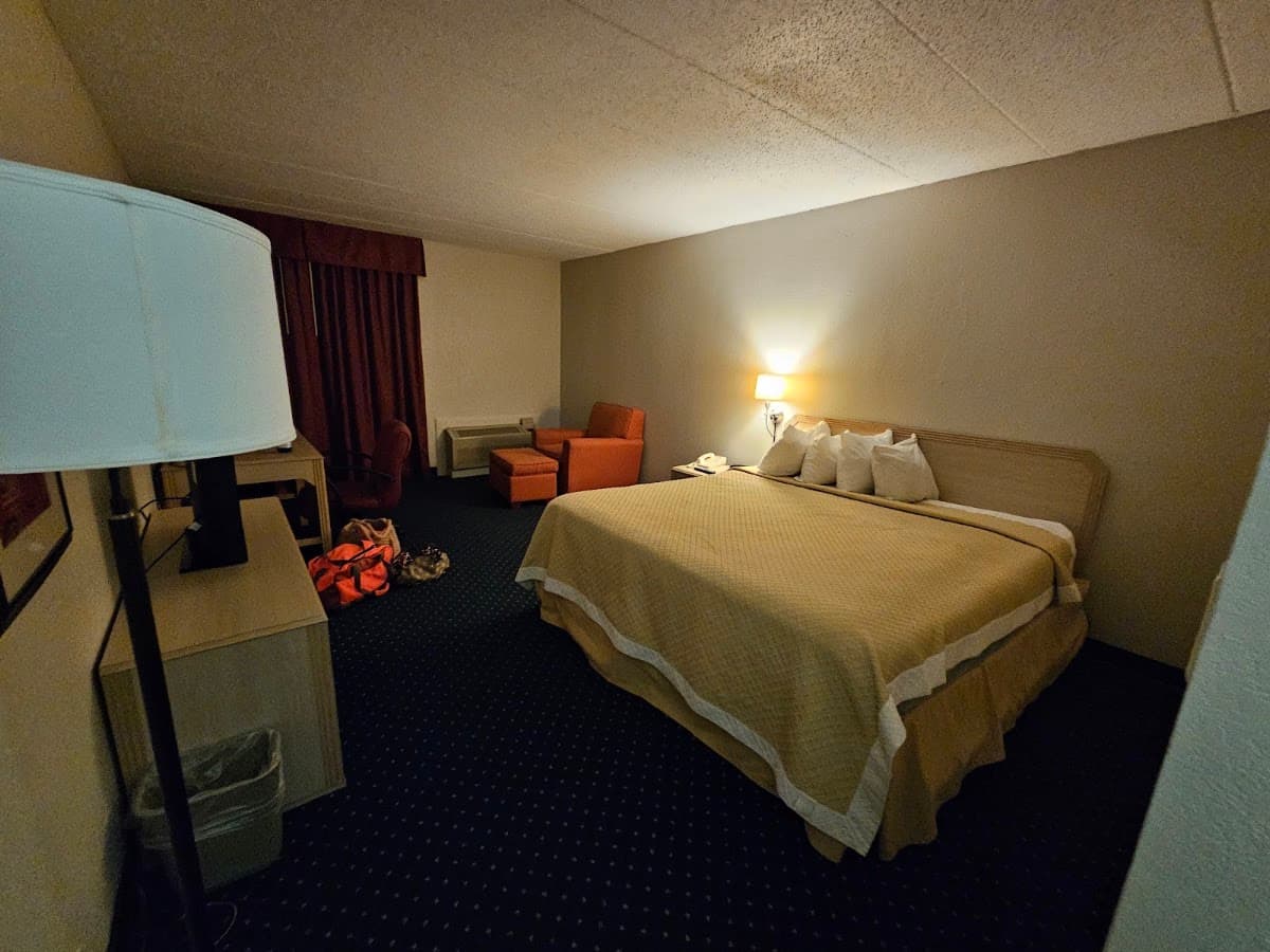 Norwood Inn & Suites La Crosse, Hotel in French Island