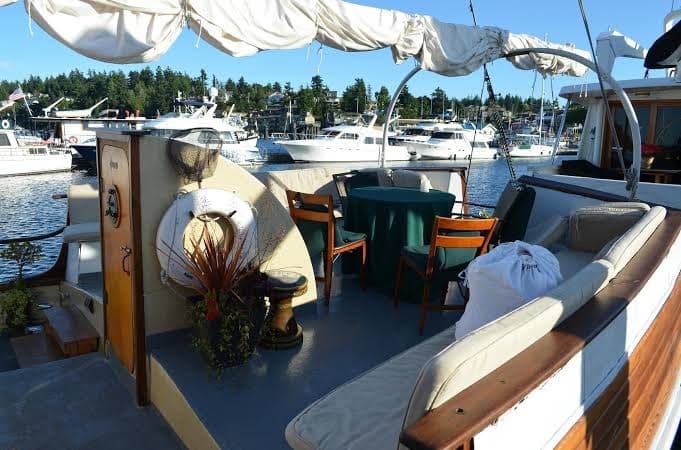 Wharfside Bed (Boat) & Breakfast, Bed & Breakfast in Friday Harbor