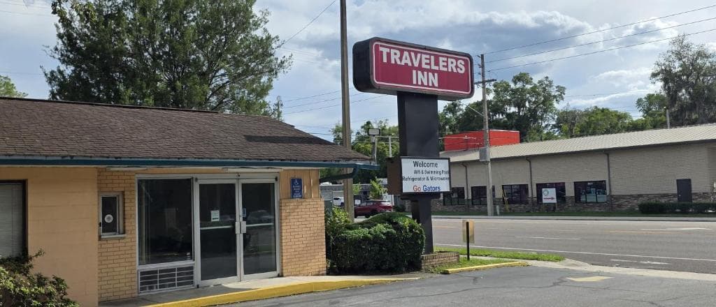 Traveler's Inn, Hotel in Gainesville