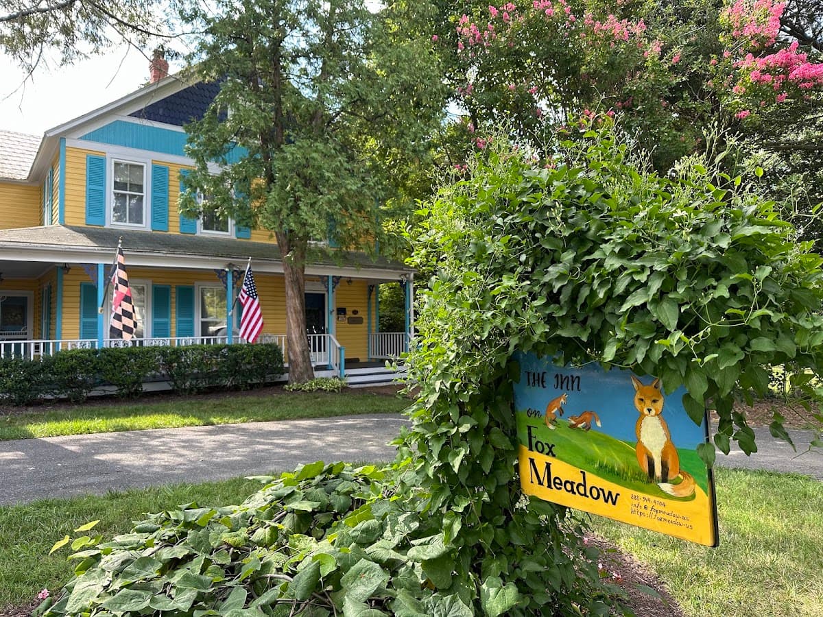 Inn on Fox Meadow, Bed & Breakfast in Gaithersburg