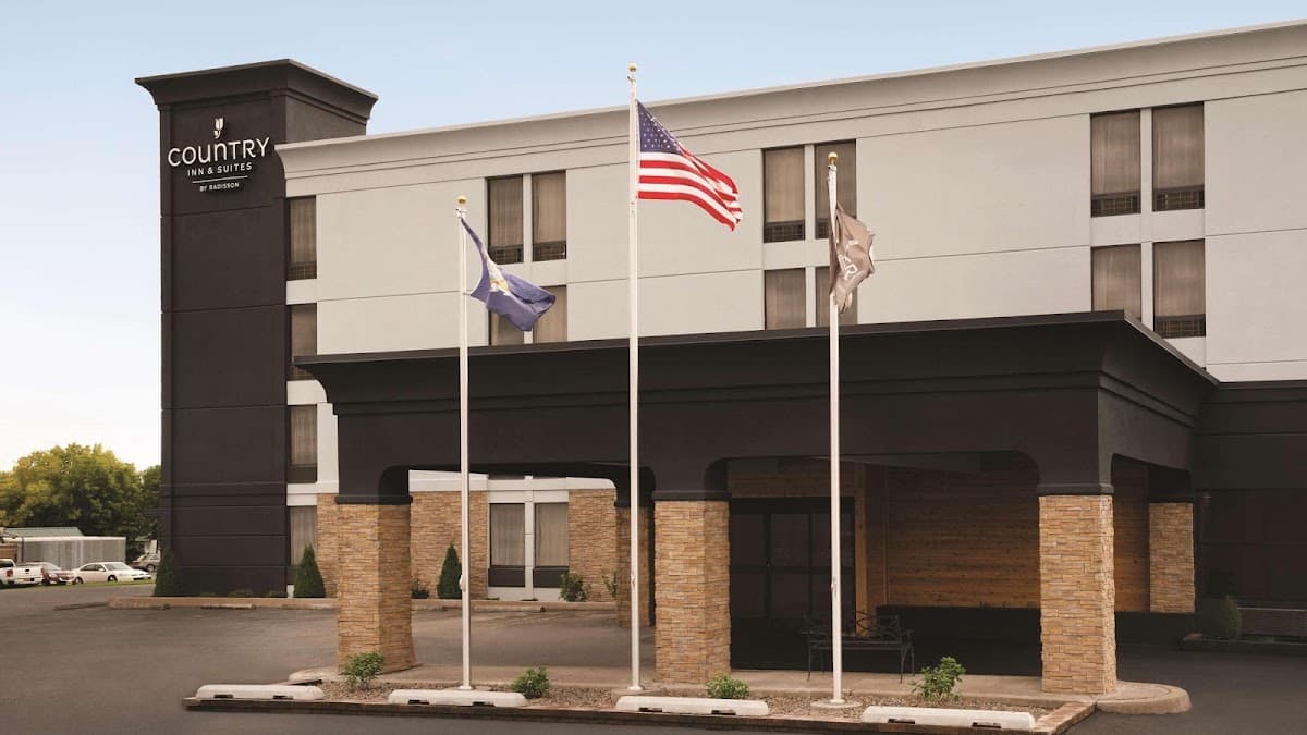 Comfort Inn & Suites Liverpool - Syracuse North, Hotel in Galeville