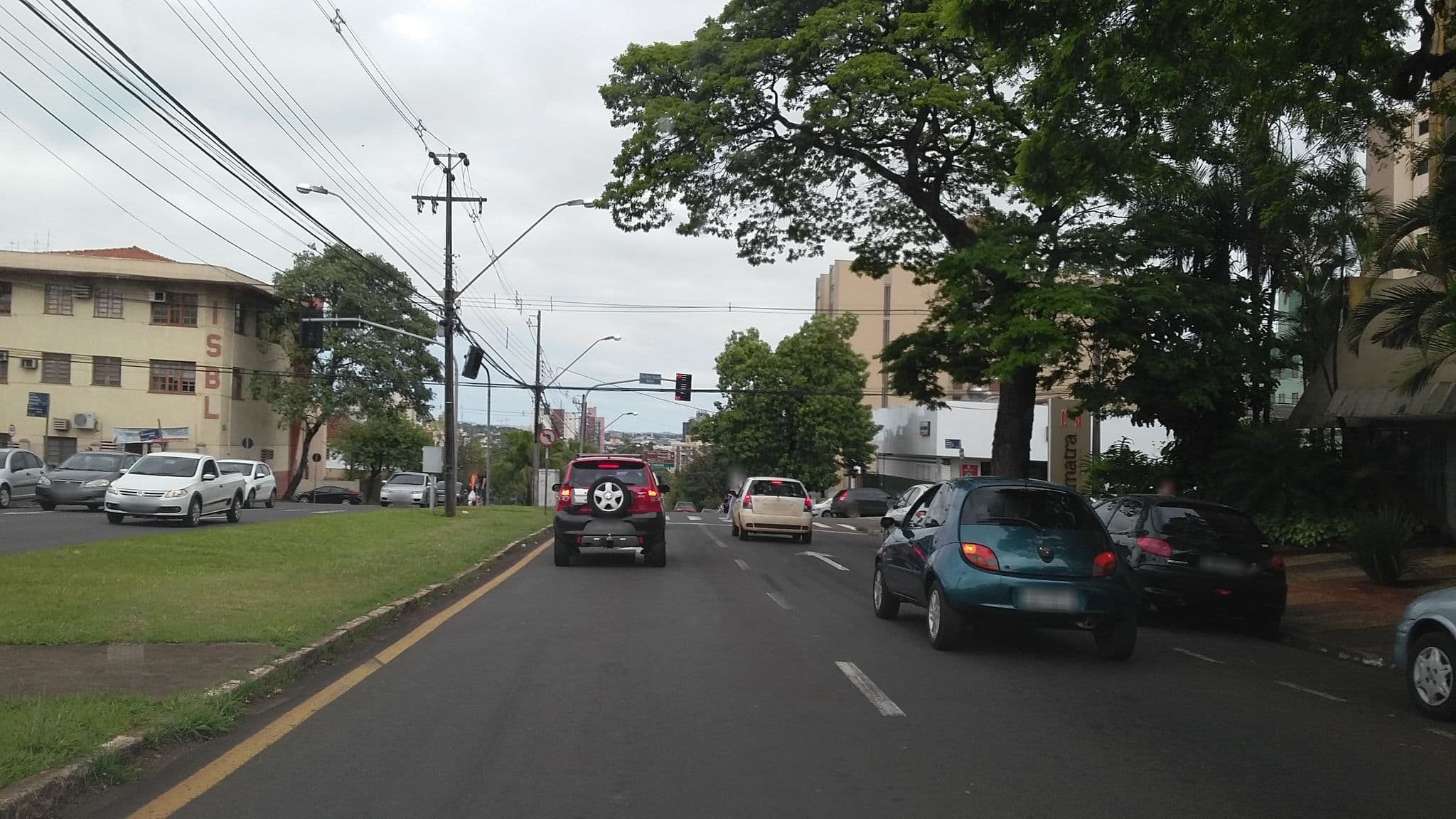 Street view near Sumatra Hotel, Londrina — © lageano (CC BY-SA · Mapillary)