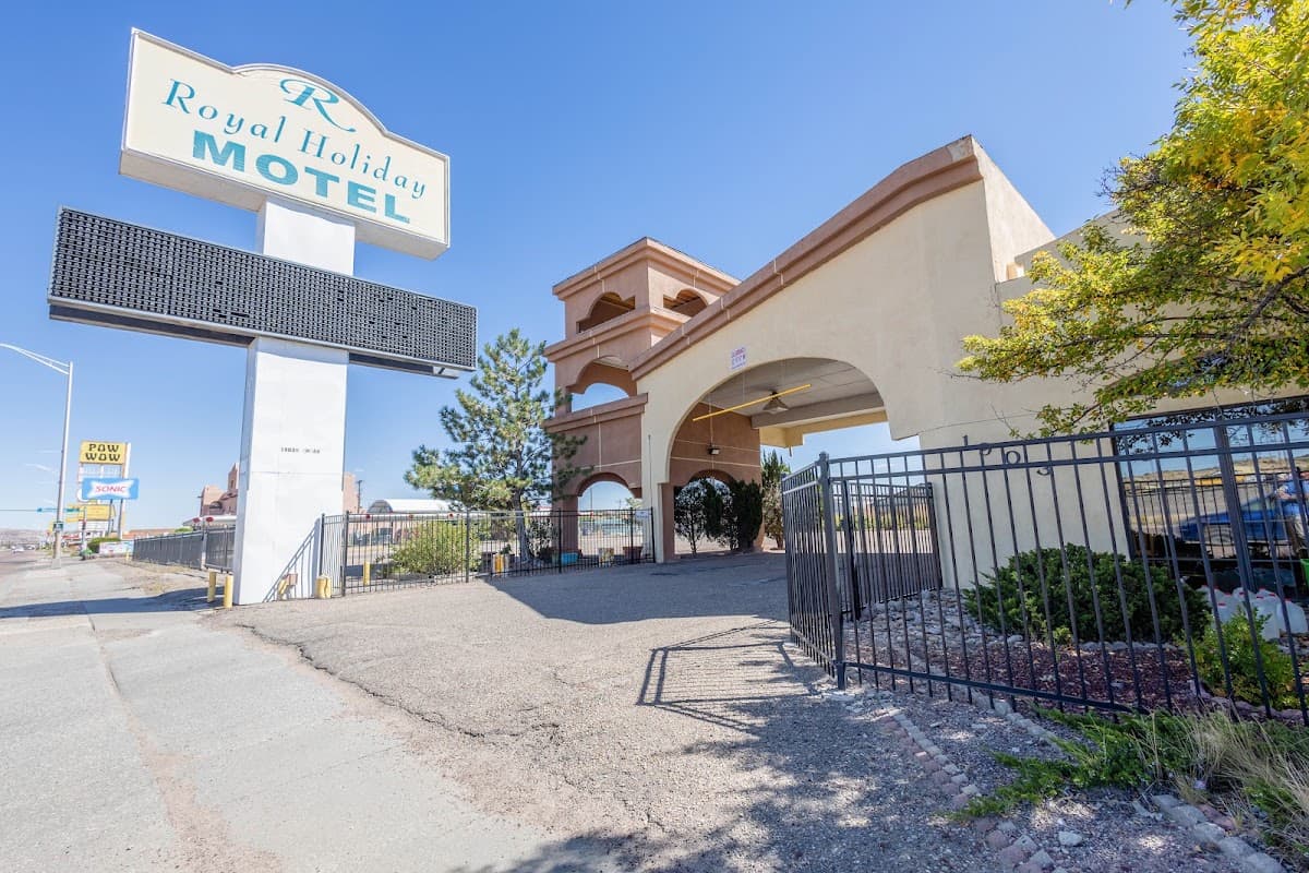 Royal Holiday Motel By Belvilla Gallup I-40, Hotel in Gallup