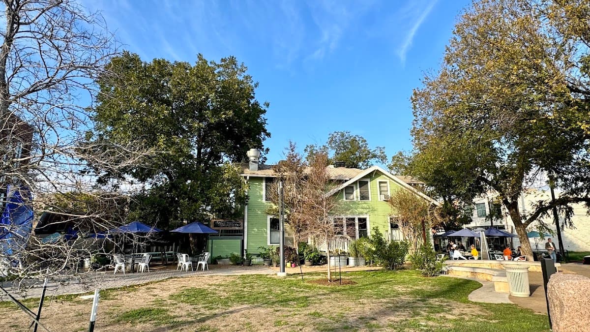 Sweet Lemon Inn, Hotel in Georgetown