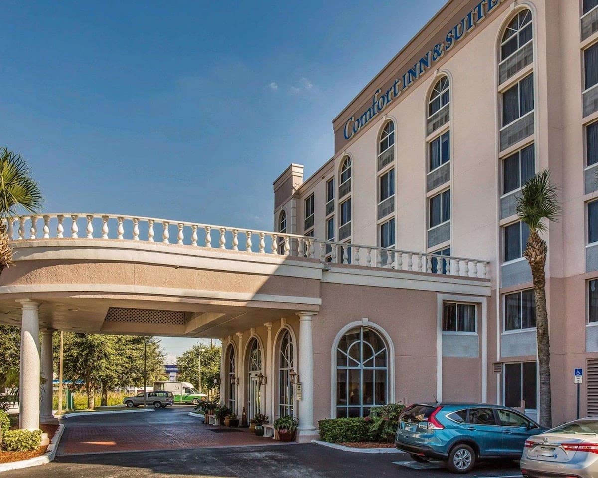Comfort Inn & Suites Lakeland North I-4, Hotel in Gibsonia
