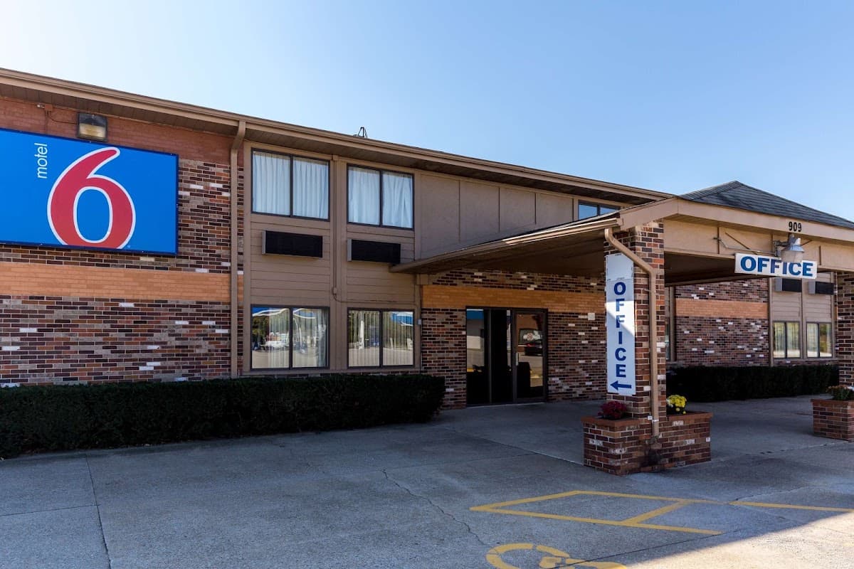 Motel 6 Troy, IL, Hotel in Glen Carbon