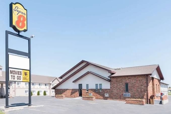 Glendive Lodge, Hotel in Glendive