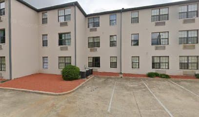 Intown Suites, Hotel in Goodlettsville
