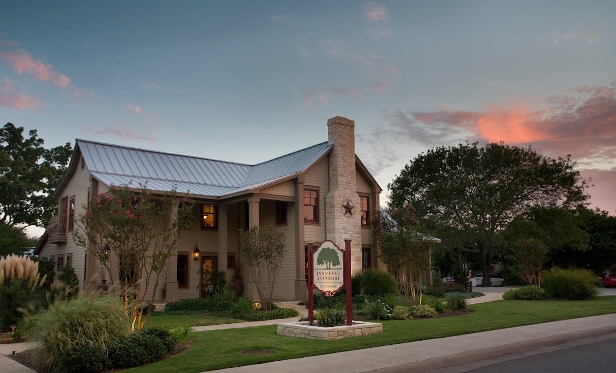 Inn on Lake Granbury a Boutique Hotel, Hotel in Granbury