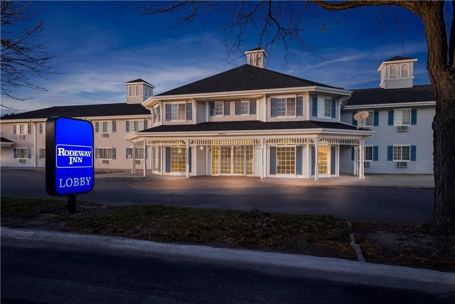 Rodeway Inn Grandville - Grand Rapids, Hotel in Jenison