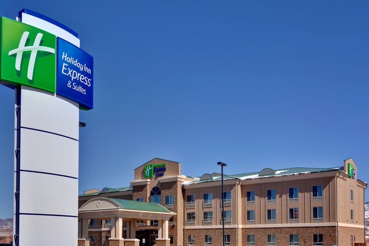 Holiday Inn Express & Suites Grants - Milan by IHG, Hotel in Grants