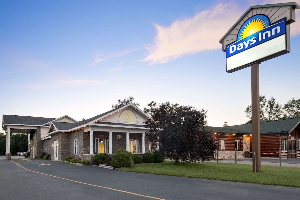 Days Inn by Wyndham Grayling, Hotel in Grayling
