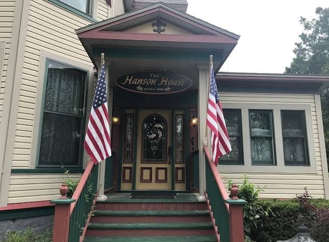 Hanson House Bed & Breakfast, Hotel in Grayling