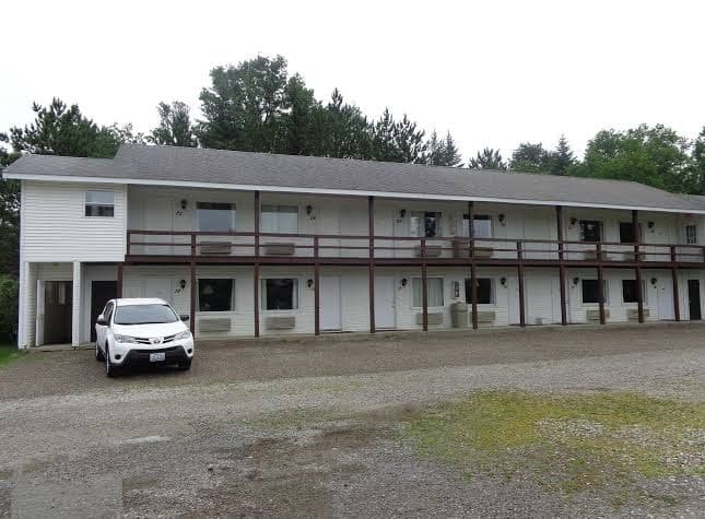 North Country Lodge, Hotel in Grayling