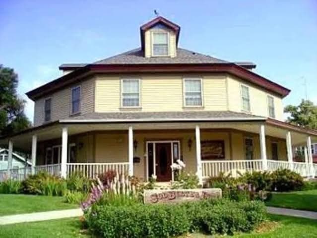 Currier Inn Hotel, Hotel in Greeley