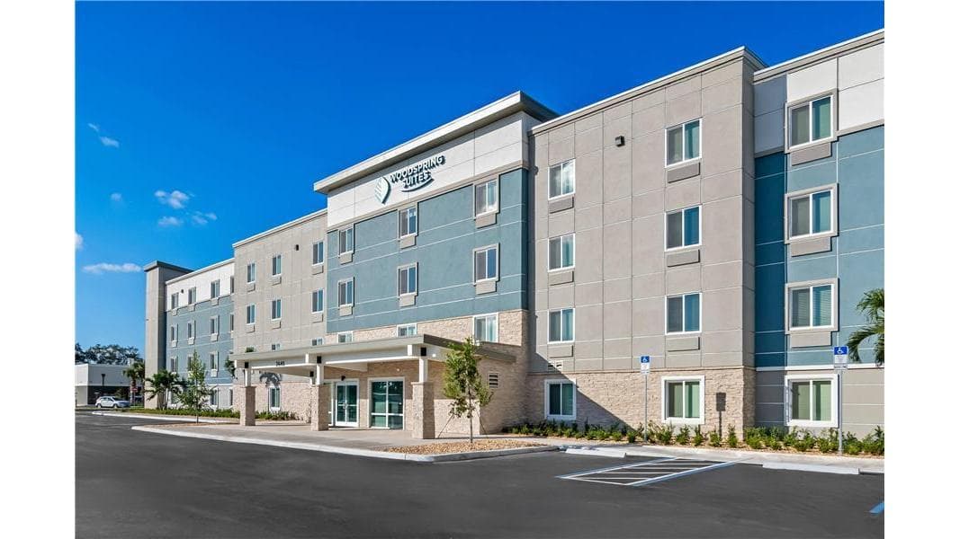 WoodSpring Suites Palm Springs - West Palm Beach, Aparthotel in Lake Worth Beach