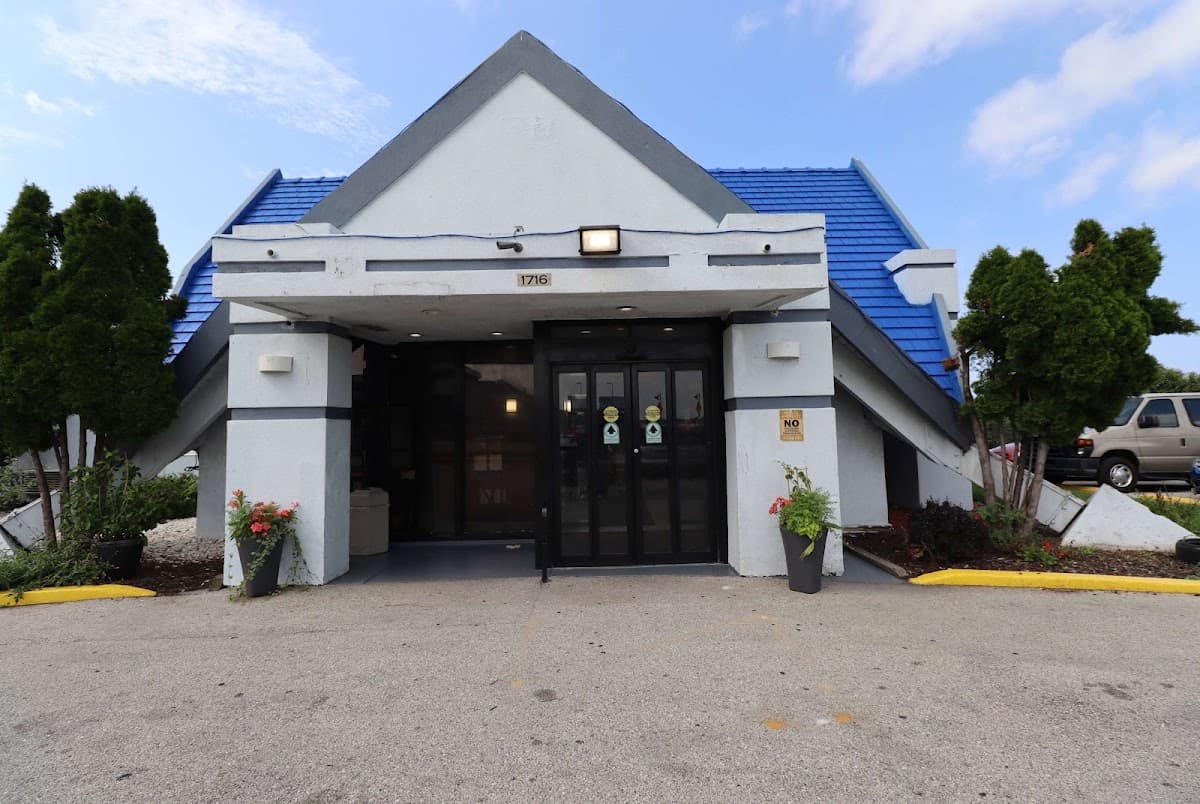 Travelodge by Wyndham Milwaukee, Hotel in Saint Francis