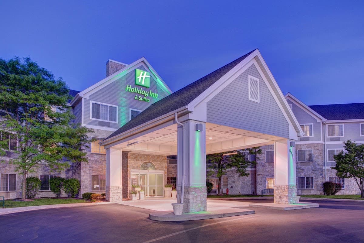 Holiday Inn & Suites Milwaukee Airport by IHG, Hotel in Saint Francis