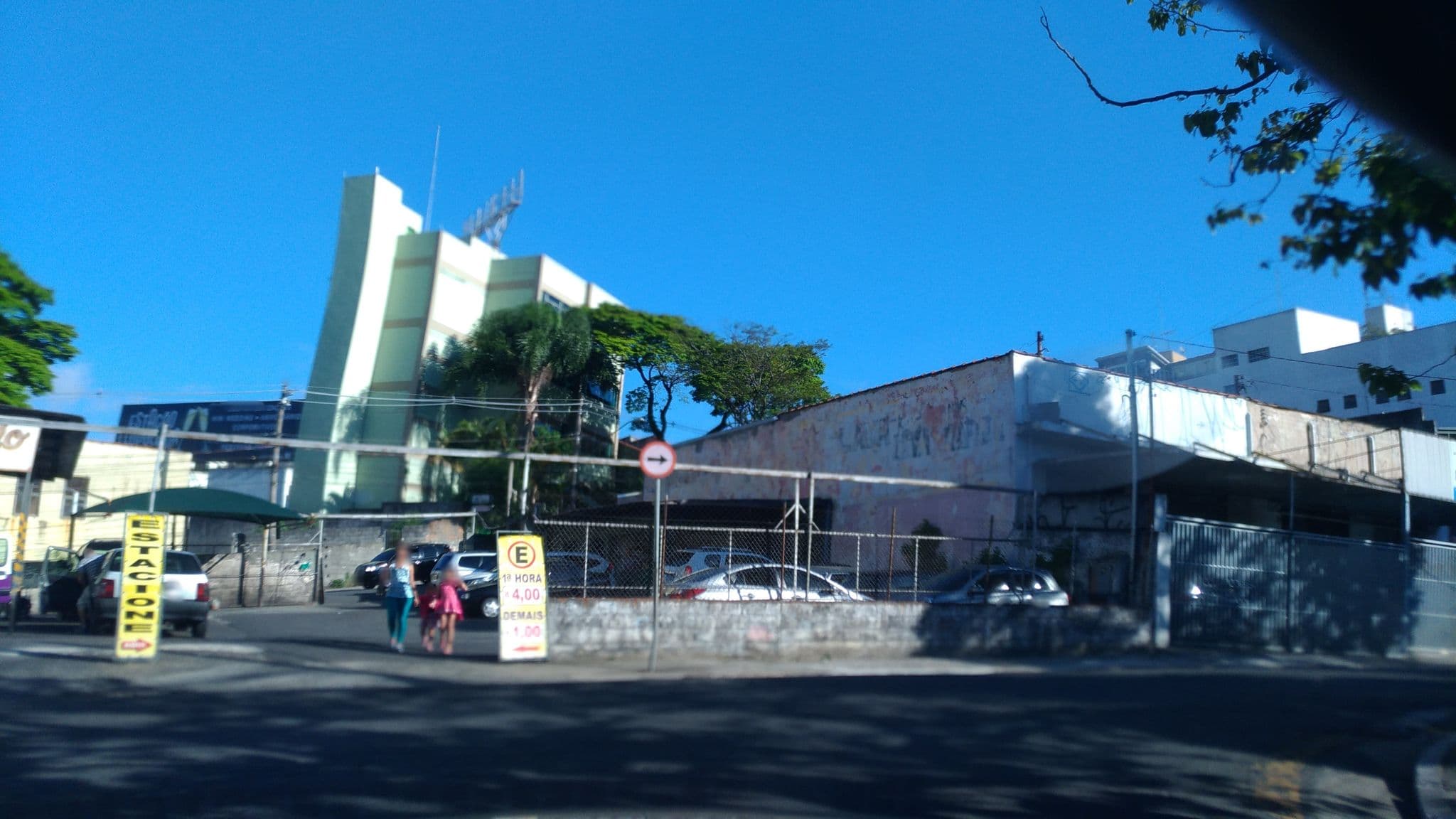Street view near Mimo Hotel, São Bernardo do Campo — © belnuovo (CC BY-SA · Mapillary)