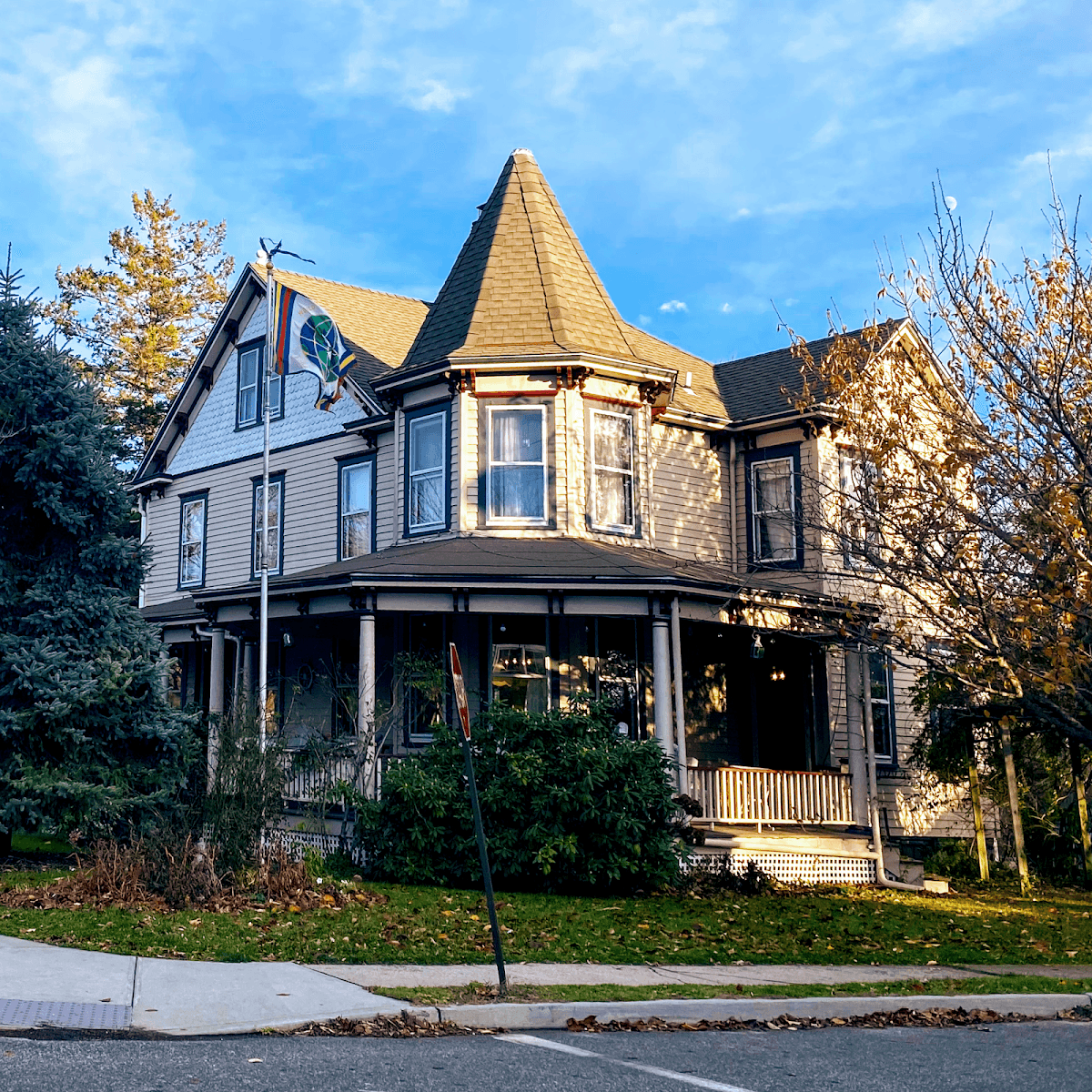 Whaler's Guest House, Bed & Breakfast in Greenport