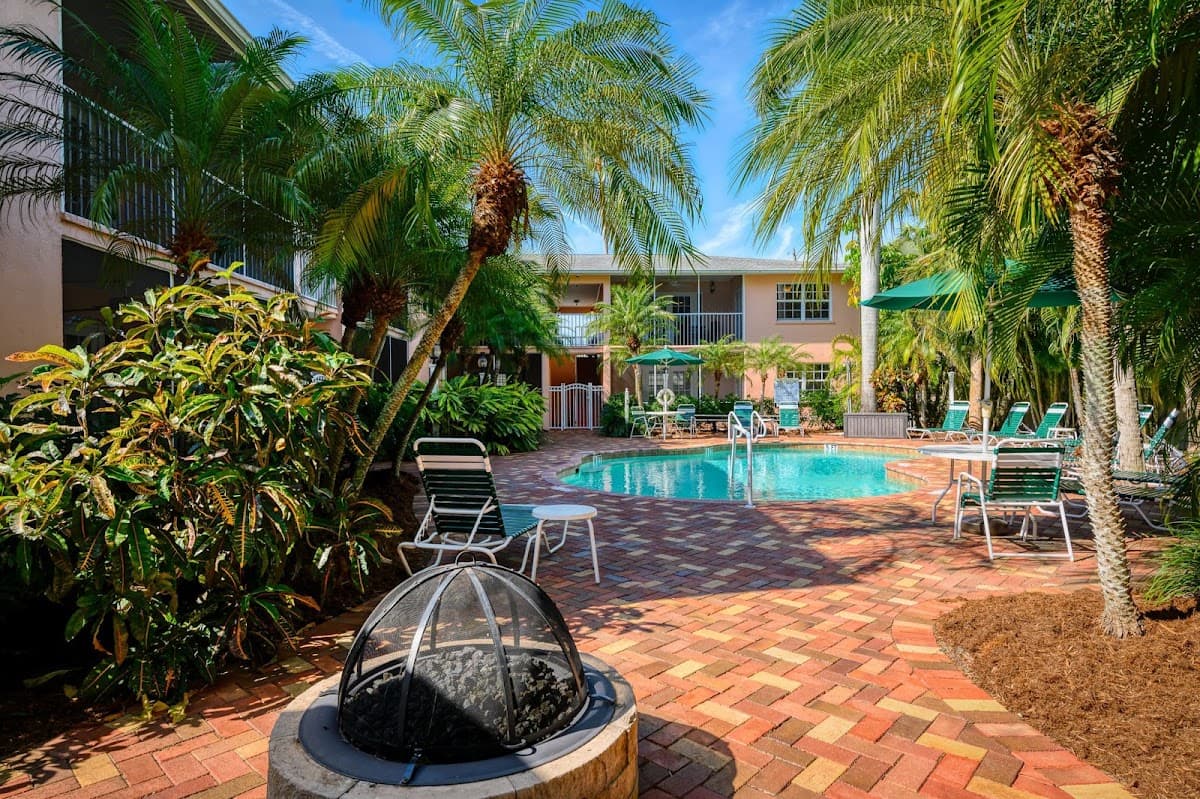 Siesta Key Inn, Holiday Home in Gulf Gate Estates