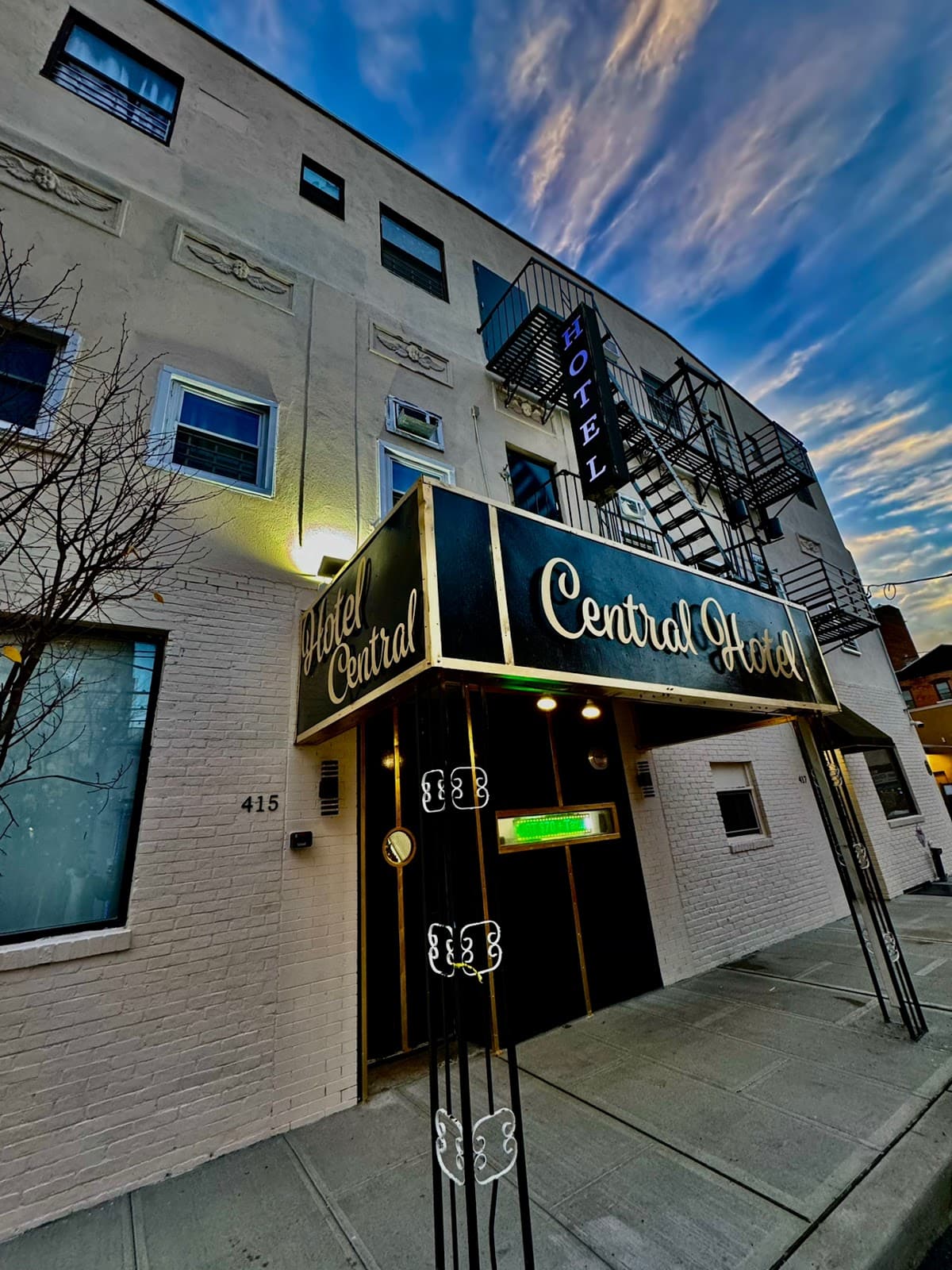 Central Hotel, Hotel in Weehawken