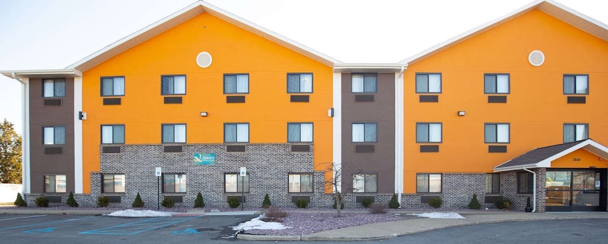 Quality Inn & Suites Hammond Near I-8090, Hotel in Griffith