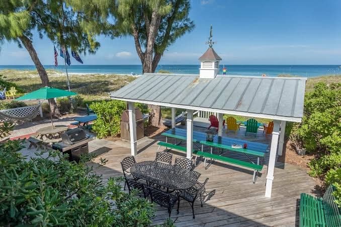 Colonial Court Inn, Hotel in Indian Rocks Beach