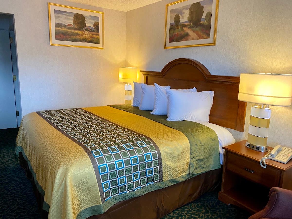 Harrisonville Inn and Suites, Hotel in Harrisonville