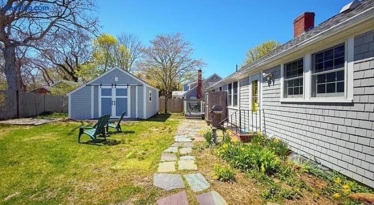 Harwich Coastal Cottage Cape Gem in Harwich Port - Entire Place, Holiday Home in Harwich Port
