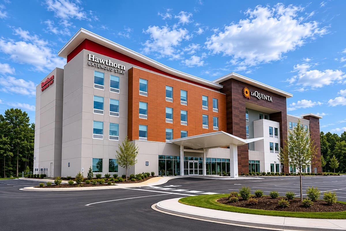 La Quinta Inn & Suites by Wyndham Mebane, Hotel in Mebane