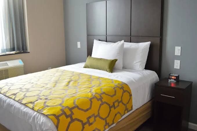 Baymont Inn & Suites By Wyndham Long Island City, Hotel in Astoria