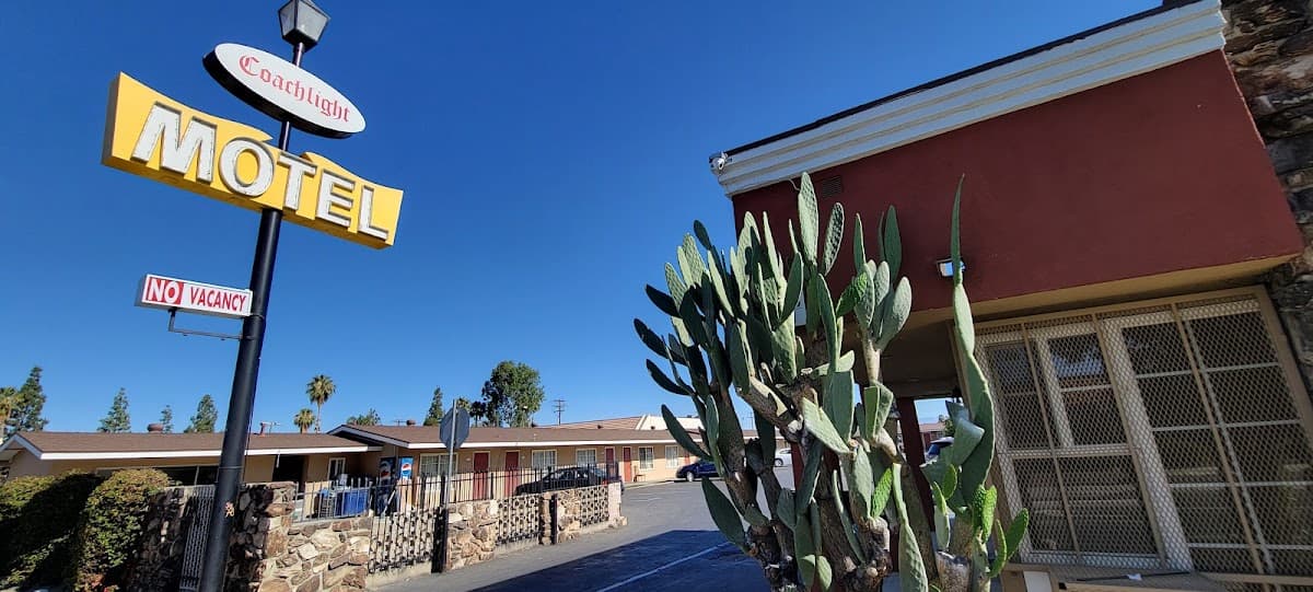 Coach Light Motel, Motel in Hemet