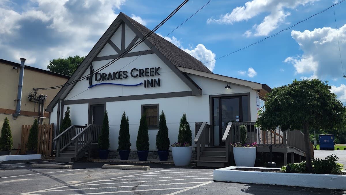 Drakes Creek Inn, Hotel in Hendersonville